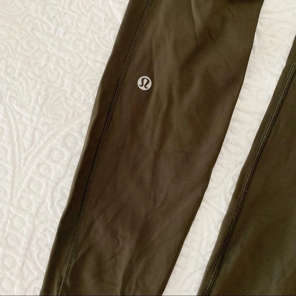 Lululemon Speed Up Tight (Luxtreme, 28